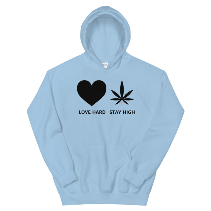 LOVE HARD - Image 9