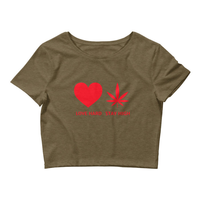 LOVE HARD - Image 3