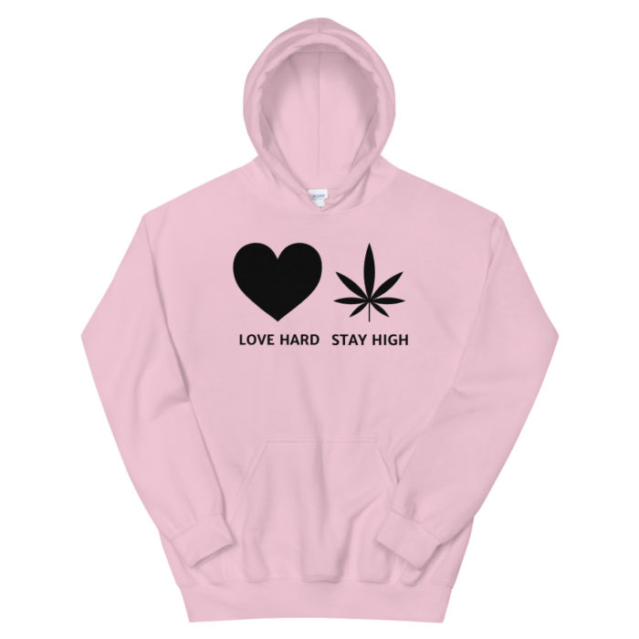 LOVE HARD - Image 8
